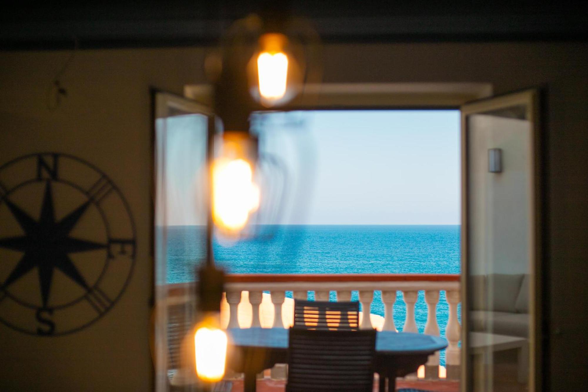 Alba Sul Mare By Caseserio Cefalu Luaran gambar